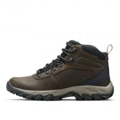 Columbia Men’s Newton Ridge Plus II Waterproof Hiking Boot
