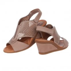 Earth Dalia Sandal - Women's