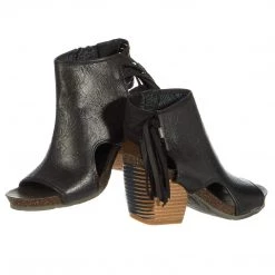 OTBT Free Spirit Dress Sandal - Women's